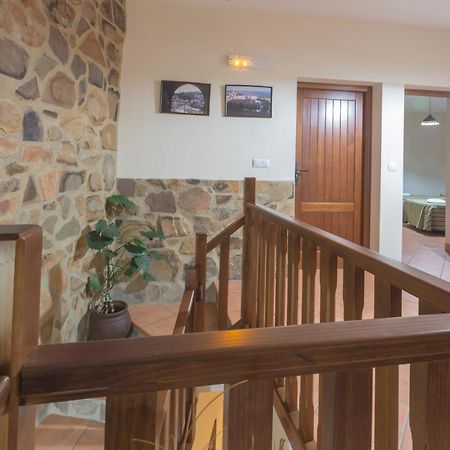 Casa Rural La Fuente Segura de Leon Ngoại thất bức ảnh