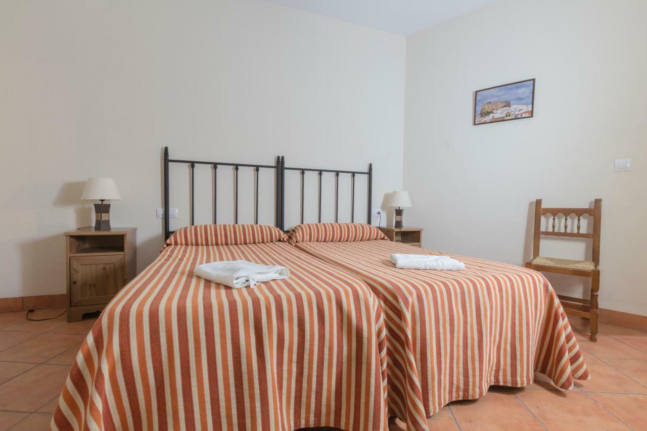 Casa Rural La Fuente Segura de Leon Ngoại thất bức ảnh