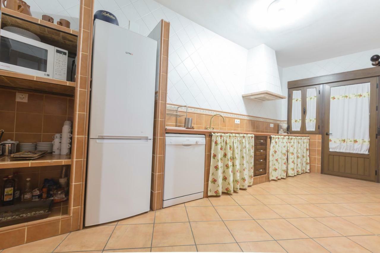 Casa Rural La Fuente Segura de Leon Ngoại thất bức ảnh